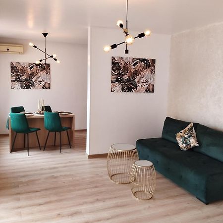 Apartament Ella T8 ナボダリ エクステリア 写真